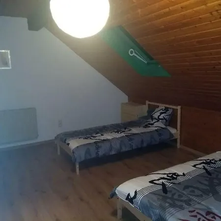 Mit Zen-raum In Der Malerischen Rhon